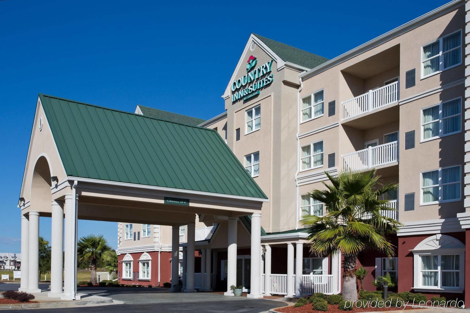 Spark By Hilton Panama City Beach Панама Сити Бийч Екстериор снимка